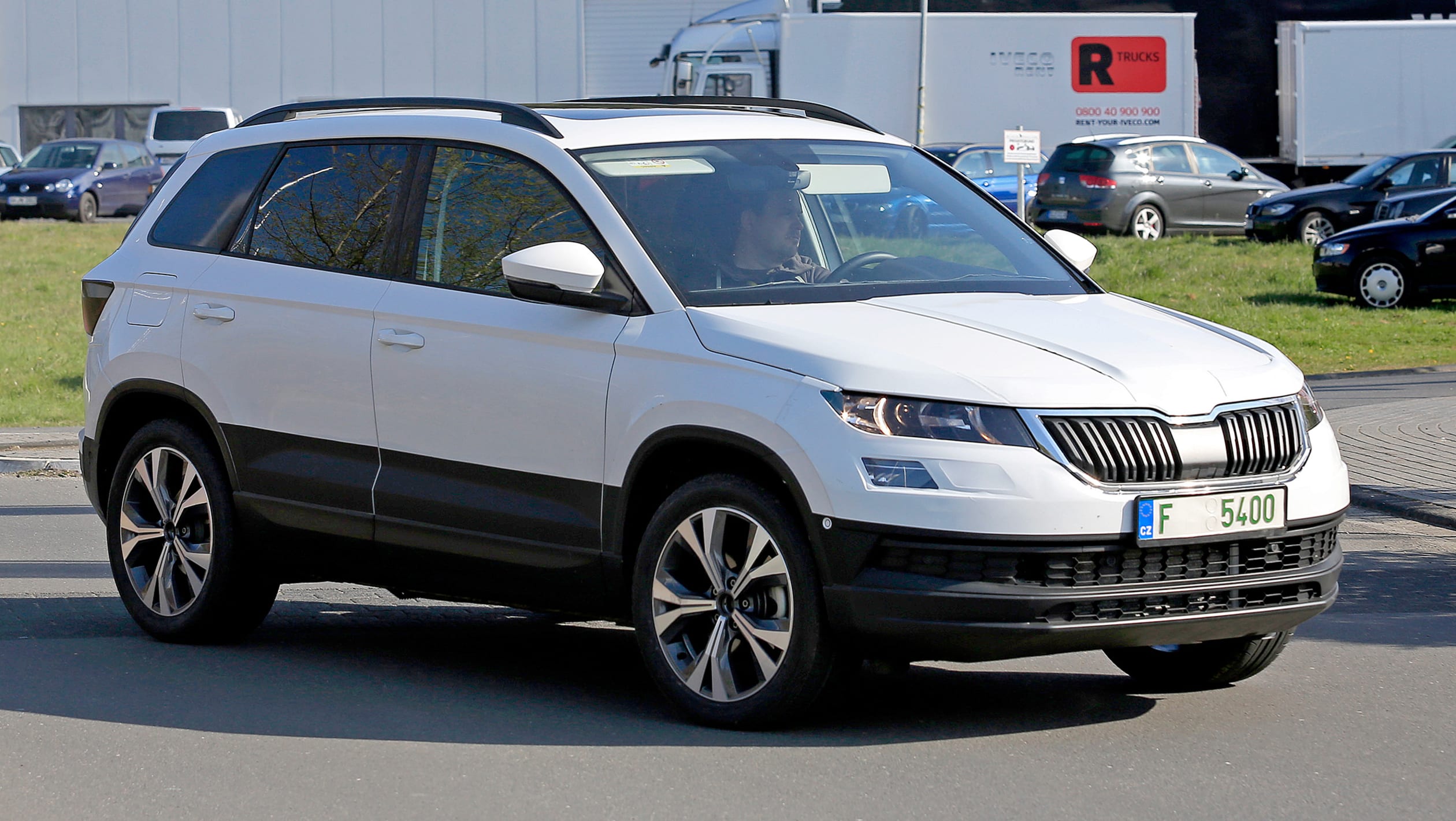 New Skoda Karoq Exclusive Images And Spy Shots Pictures Auto Express