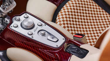 Pagani Utopia Roadster - interior controls