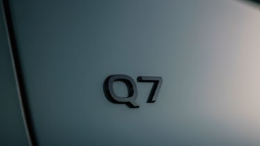 Audi Q7 - Q7 badge
