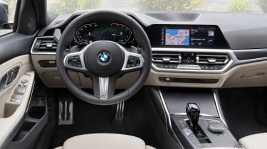 BMW 3 Series Touring - dash
