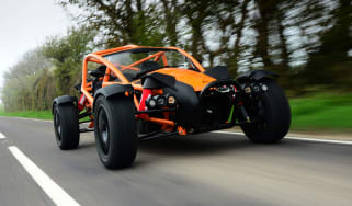 Ariel Nomad - front tracking