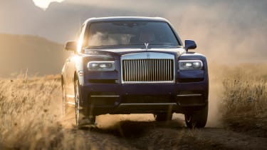 Rolls-Royce Cullinan - front off-road