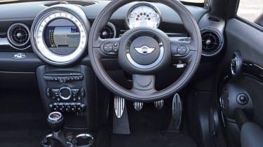MINI Roadster interior