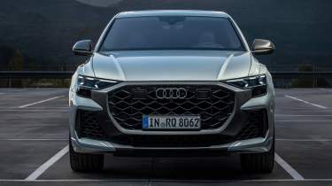 Audi RS Q8 - full front static