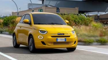 Fiat 500 Hybrid Torino - front tracking