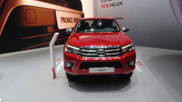 Toyota Hilux Geneva - front