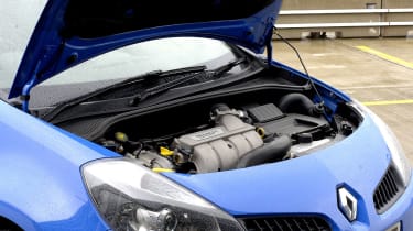 Renaultsport Clio 197 engine