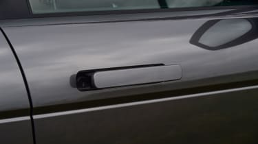Range Rover Evoque - door handles