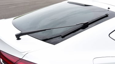 Vauxhall Insignia 1.5 diesel - rear window