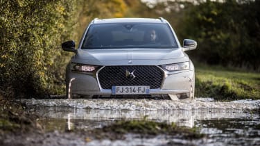 DS 7 Crossback E-Tense - full front water