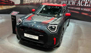 MINI Aceman at Paris Motor Show - front 3/4