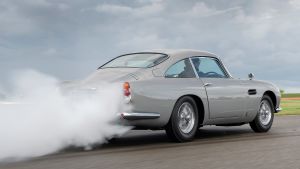 Aston%20Martin%20DB5%20Goldfinger%20Continuation-12.jpg