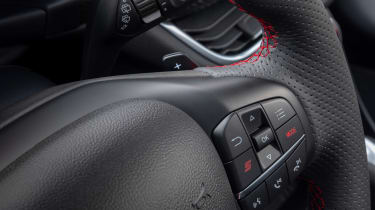 Ford Puma ST Powershift - steering wheel controls