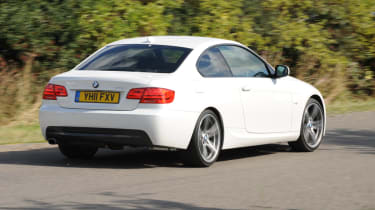 BMW 318i Coupe rear cornering