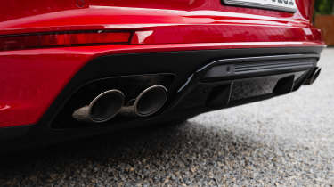 Porsche Panamera GTS - exhausts