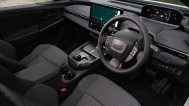 Toyota bZ4X - dash