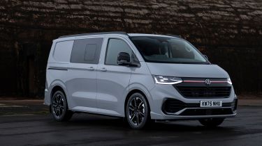 Volkswagen Transporter Sportline UK front