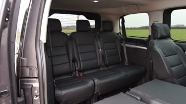 Peugeot Traveller 2017 - rearmost seats