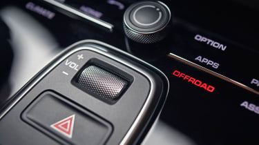Porsche Cayenne - controls