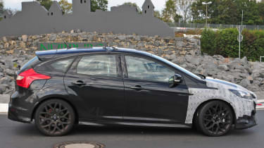 Ford Focus RS spy shot - profile
