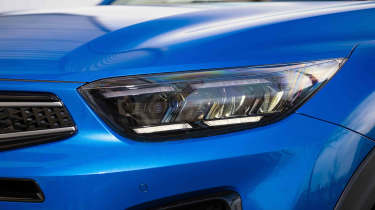 Kia Stonic - head light detail