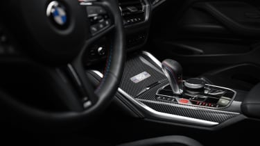 BMW M4 50 Jahre edition - interior/gearshift
