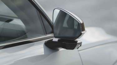 Volvo EX90 - side mirror detail