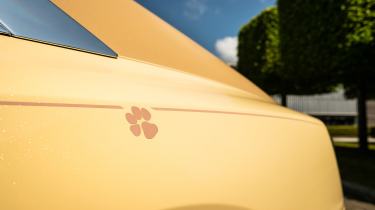Rolls-Royce Spectre Bailey - exterior paw print