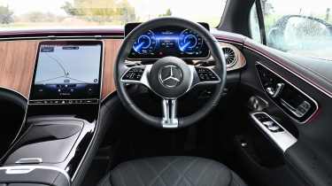 Mercedes EQE 350 - interior