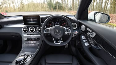 Mercedes GLC 350d 2017 - interior