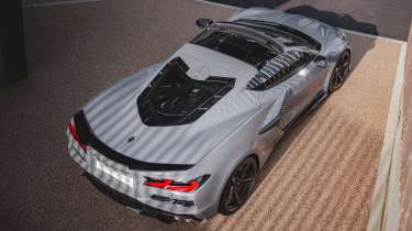 Chevrolet Corvette E-Ray - above