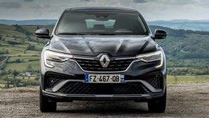 Renault Arkana - full front