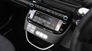 Hyundai Inster - climate controls