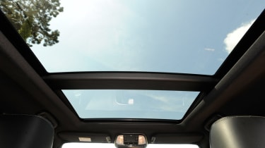 Chrysler 300C panoramic roof