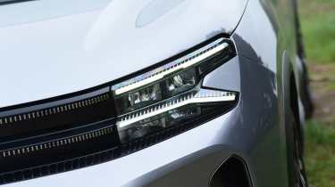 Citroen C5 Aircross - headlight