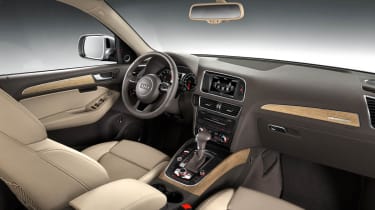 Audi Q5 facelift interior