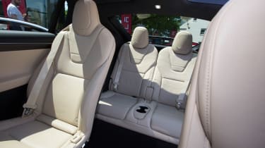 Tesla Model X - seats inside