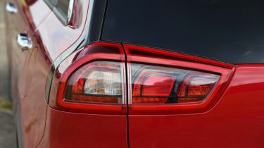 New Kia Niro &#039;2&#039; - rear light
