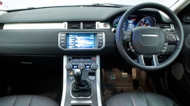 Used Range Rover Evoque - dash