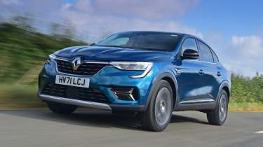 Used Renault Arkana - front action