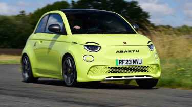 Abarth 500e - front cornering