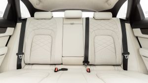 Jaguar F-Pace PHEV - rear seats