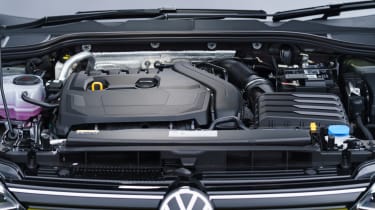 Volkswagen Golf - engine bay
