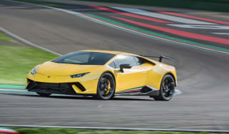 Lamborghini Huracan Performante 2017 review front
