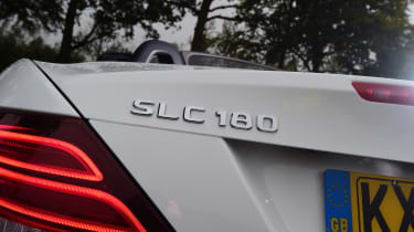 Mercedes SLC 180 - badge