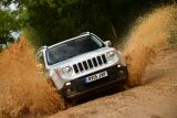 jeep-renegade-suv-mud.jpg