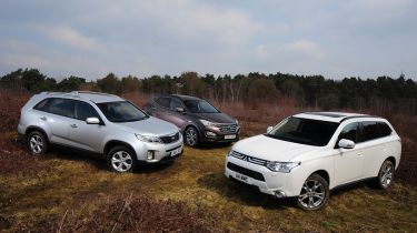 Mitsubishi Outlander vs rivals