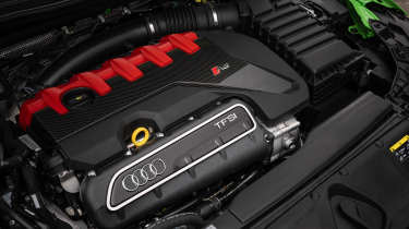 Audi RS 3 - engine