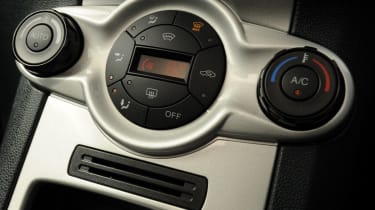 Ford Fiesta centre console