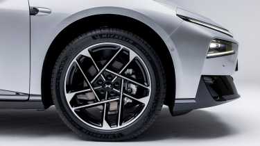 Xpeng P7+ - wheel
